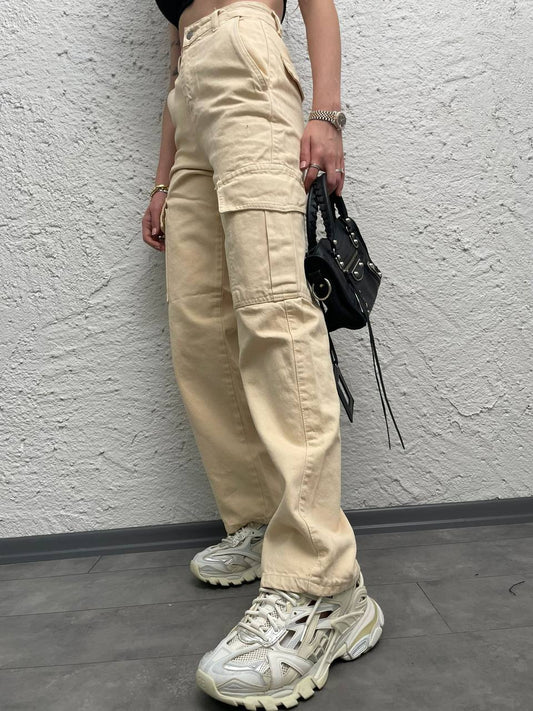 Creamy Cargo Pants